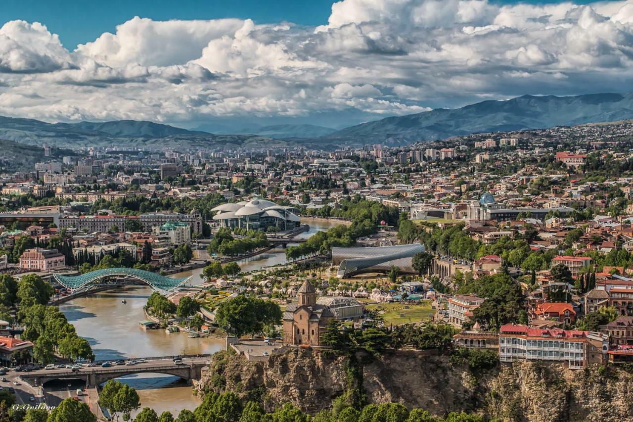Global Hostel - Freedom Square Tbilisi Buitenkant foto